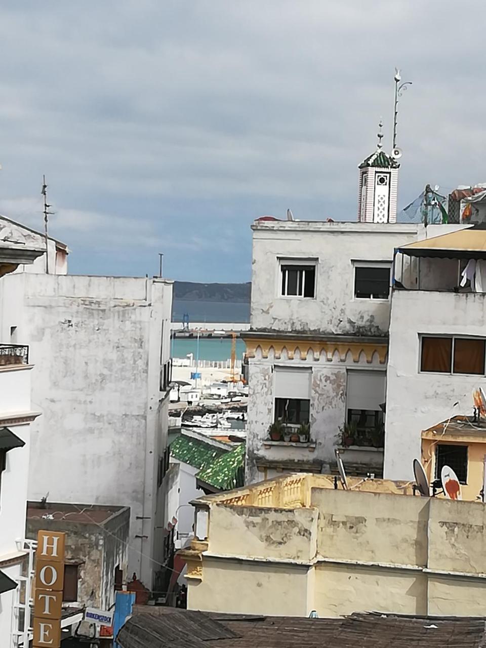 Fuentes Ξενοδοχείο Ταγγέρη Εξωτερικό φωτογραφία